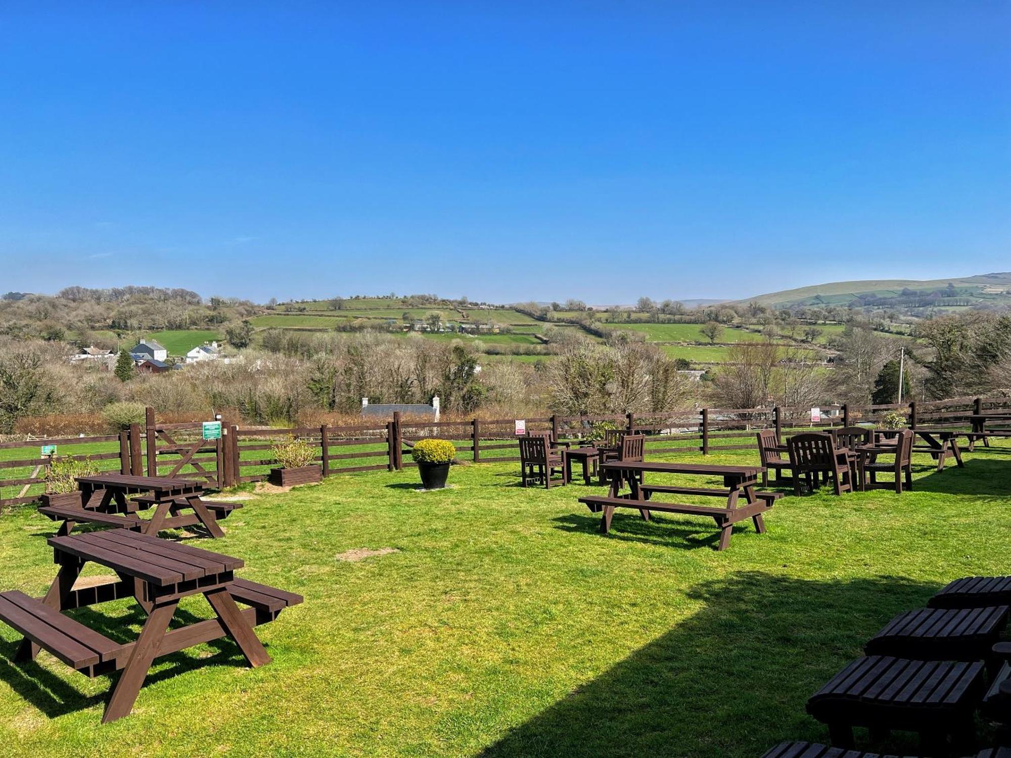 The Mary Tavy Inn Marytavy Bagian luar foto