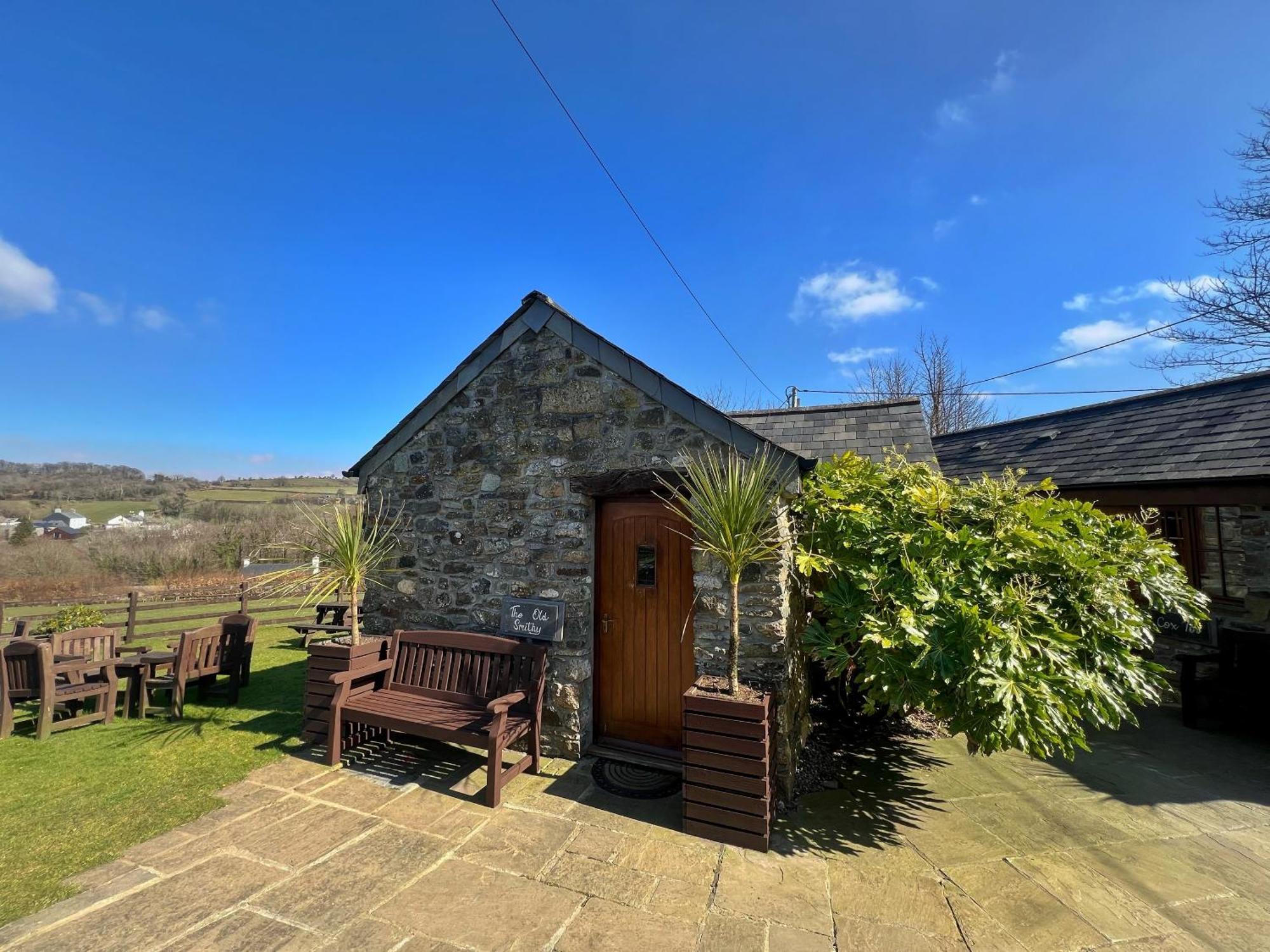 The Mary Tavy Inn Marytavy Bagian luar foto