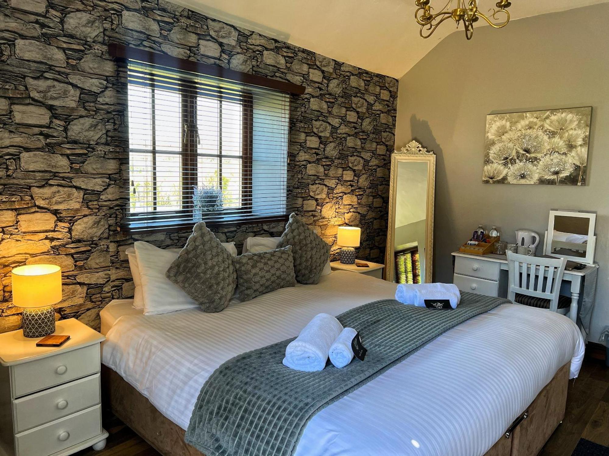 The Mary Tavy Inn Marytavy Bagian luar foto