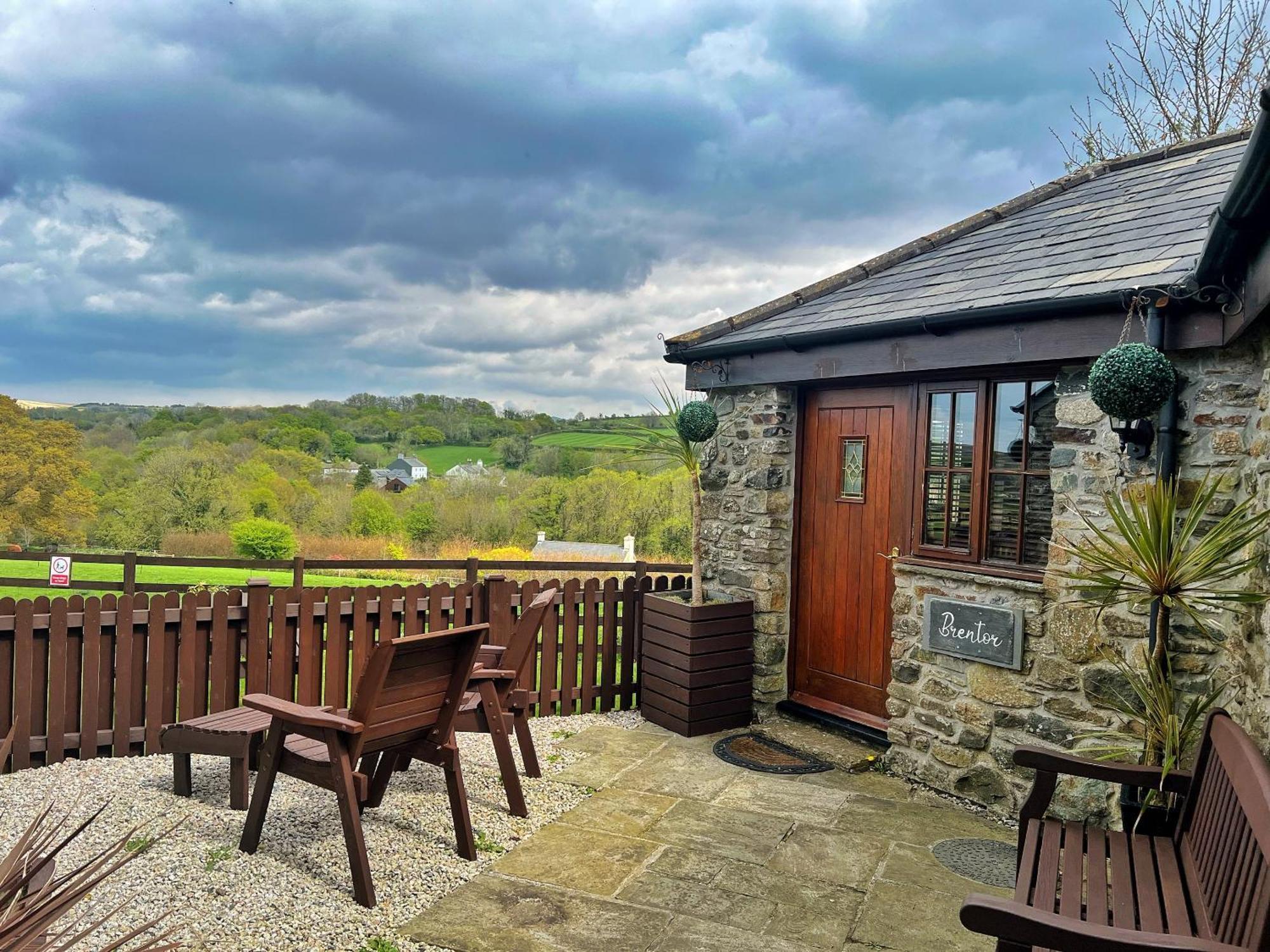 The Mary Tavy Inn Marytavy Bagian luar foto